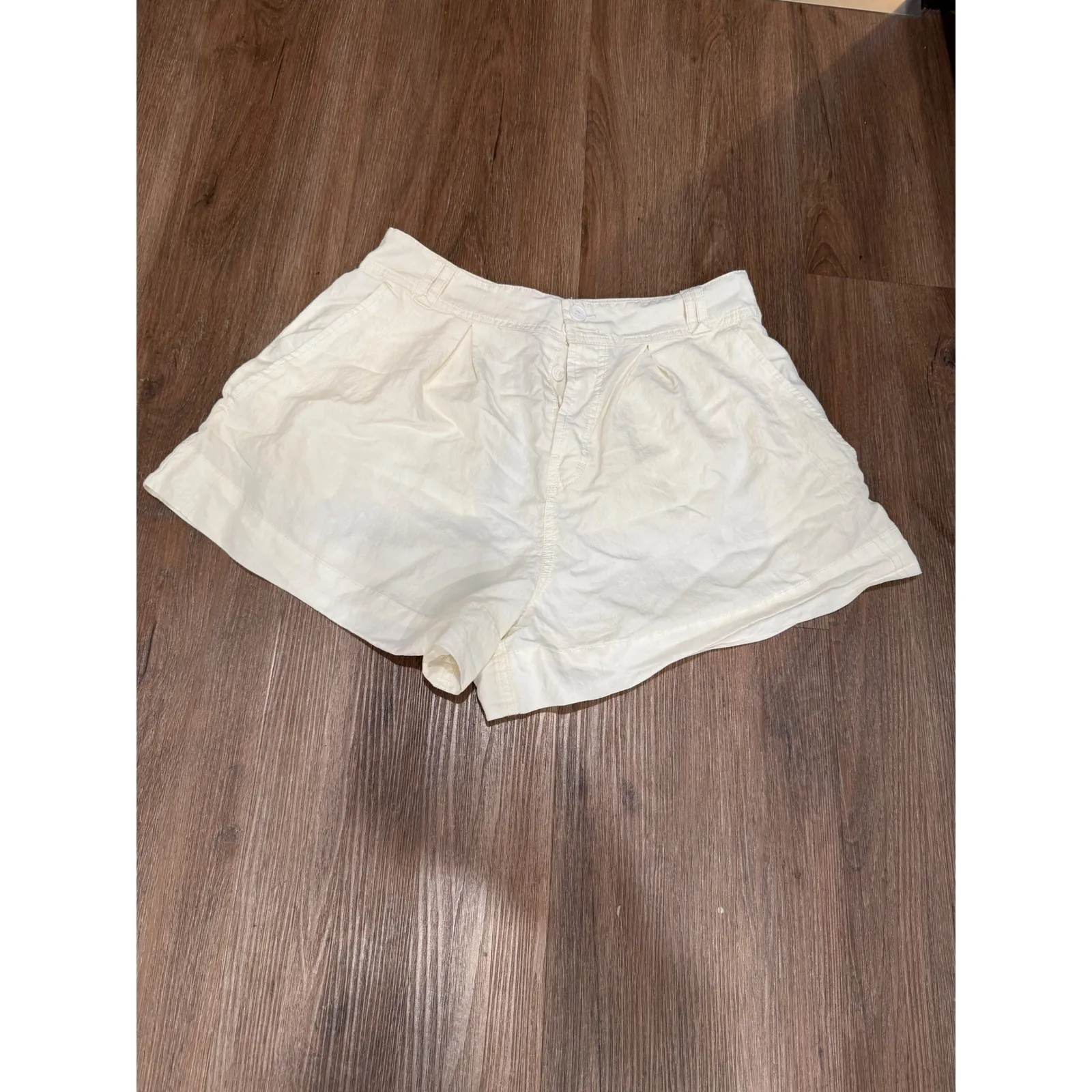 Free‎ People Womens Size 6 Cream High Waist Pleated Shorts Career Casual - Image 3