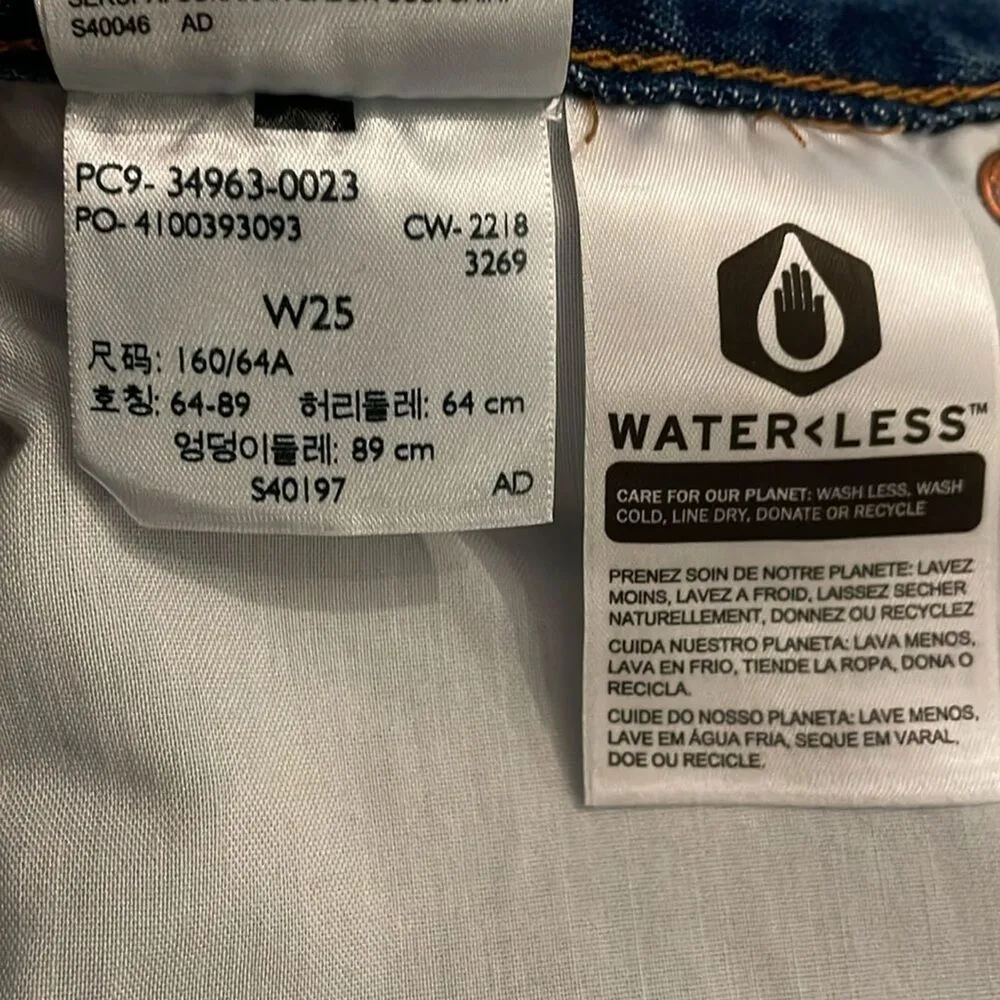 Levi's Premium Denim Blue Jean Mini Skirt Womens Size W25 Raw Hem Button Fly - Image 2