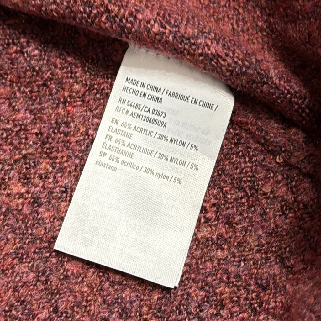 American Eagle Outfitters Sweater - Image 10