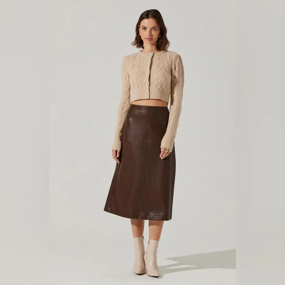 ASTR Peri Cable Knit Cropped Wool Cardigan Vanilla One Size NWT - Image 5