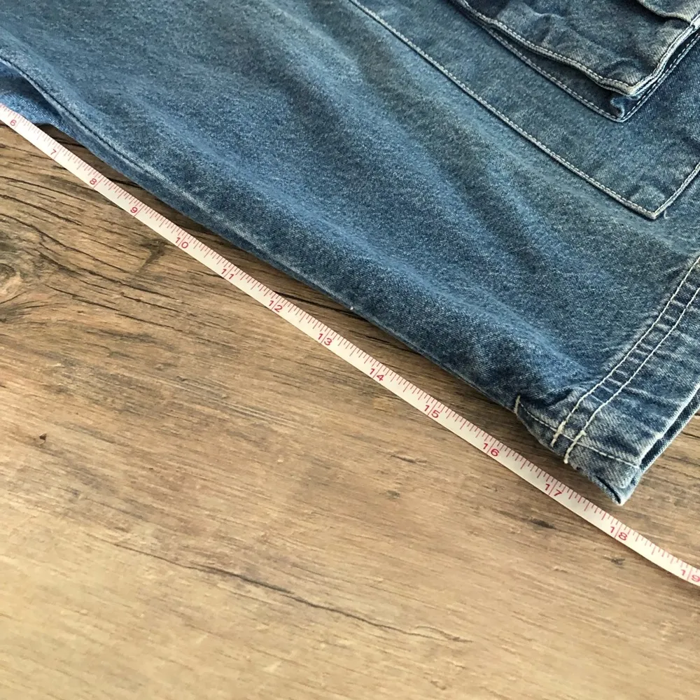 Christopher & Banks Cropped Jeans Women’s Size 10 - Image 11