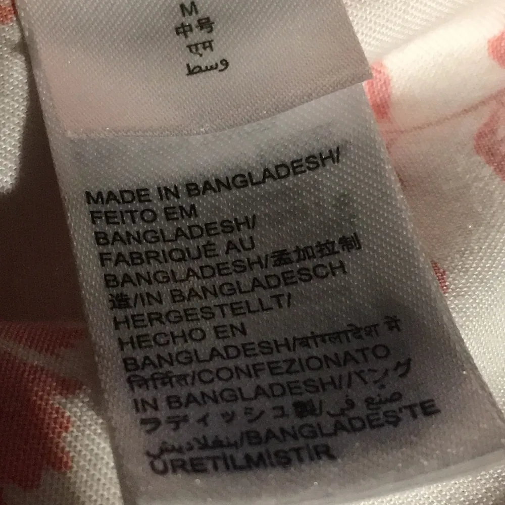 Grace Atwood The Drop Ivory Floral Blouse Size Medium Red - Image 6