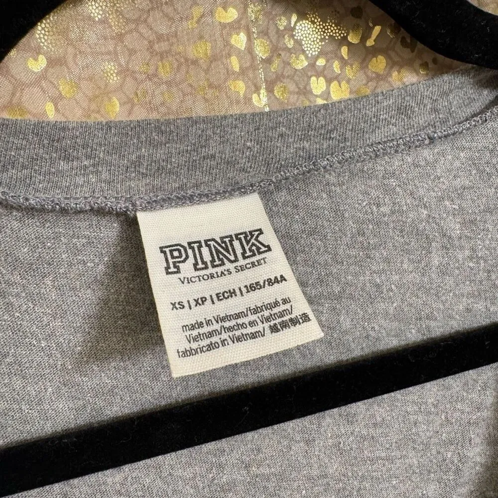 PINK Victorias Secret Gray Black White Cheetah Logo V Neck T Shirt Oversized XS - Image 3