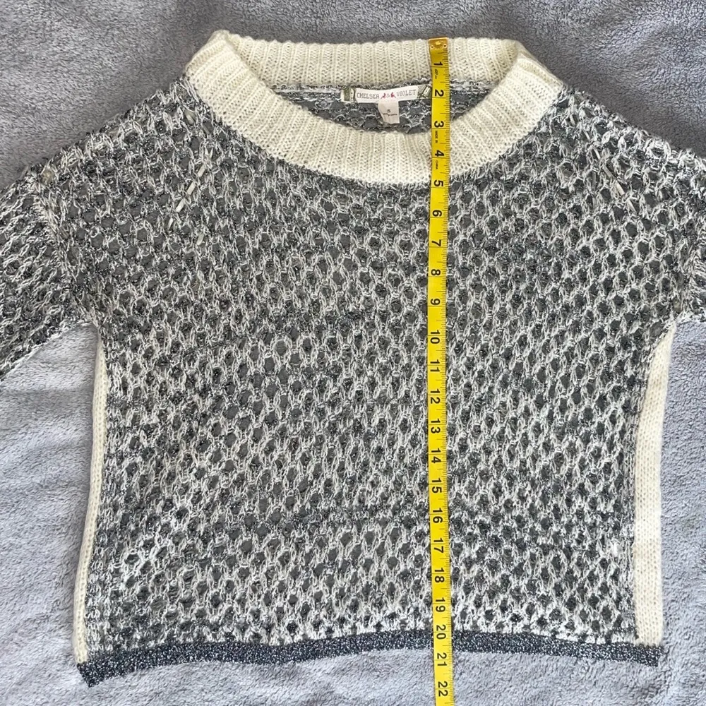 CHELSEA & VIOLET Crochet Gray / Cream Sweater With Metallic Trim Size Small - Image 8
