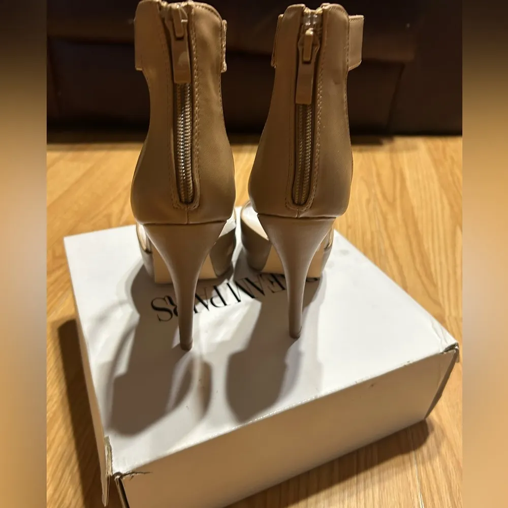 NWB Stiletto nude heels ankle strap platform peep toe women 8 - Image 6