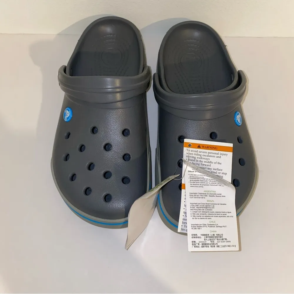 Crocs Unisex crocband II clog in charcoal/light grey size 6 Men’s/ 8 Women’s 🆕 - Image 2