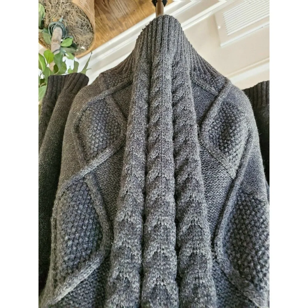 One A Women's Grey Acrylic Cold Shoulder Sleeve Round Neck Sweater Size Large Black - Image 3