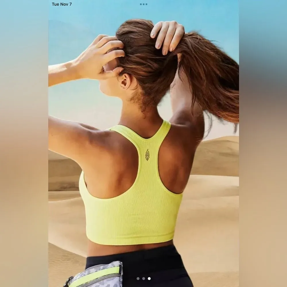 Free Throw Crop Tank - Image 3