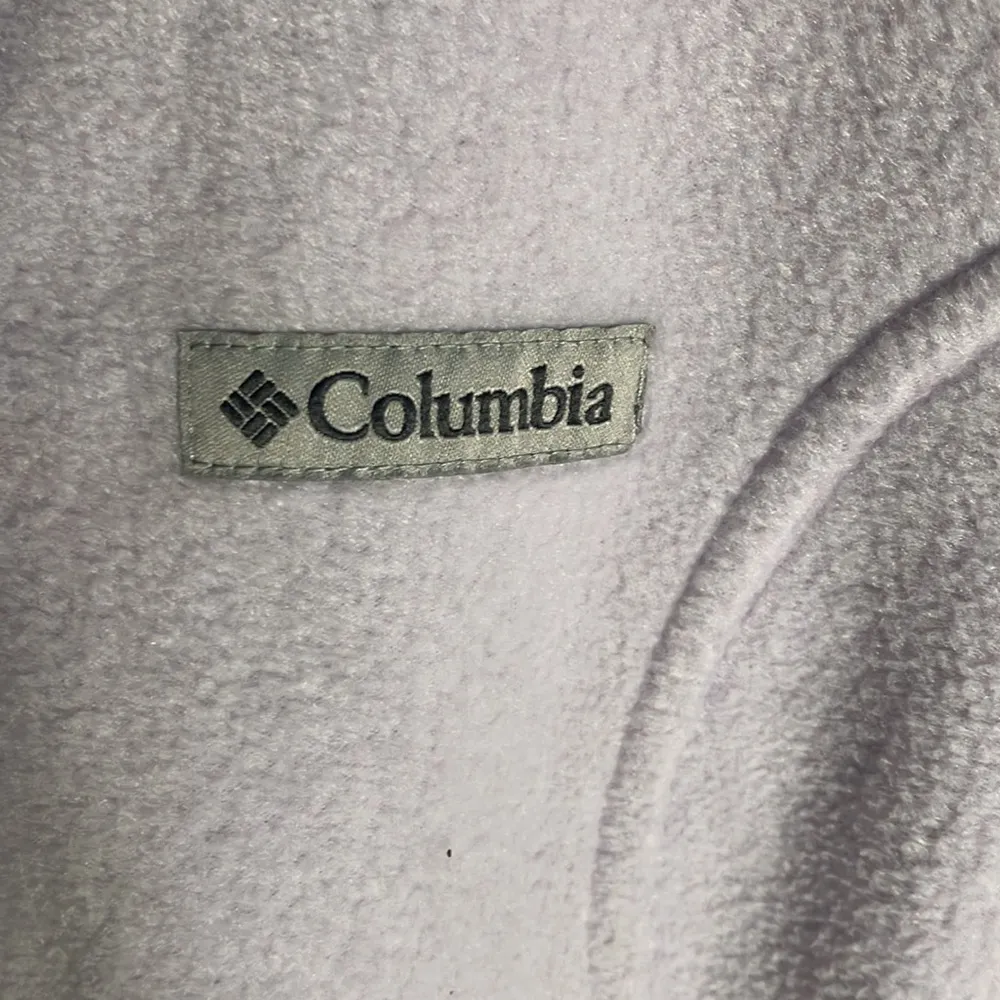 Women’s long sleeve sizeXS  zipup jacket with pockets color light purple - Image 3