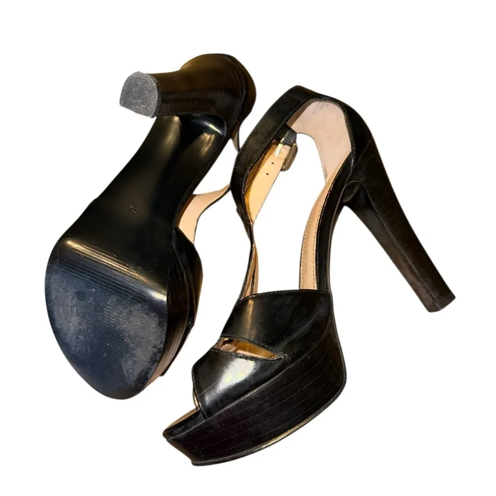 Marc Fisher Black Strappy High Heel Sandals - Image 4