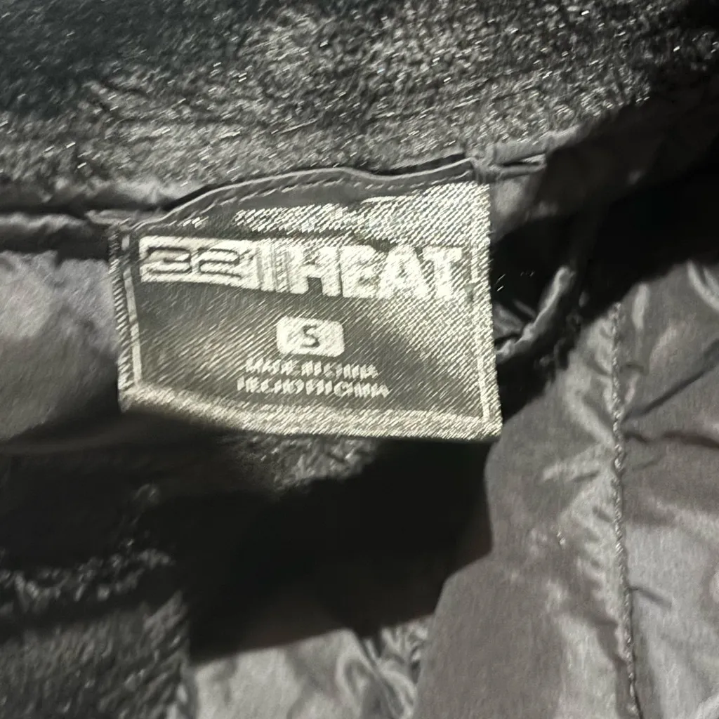 32 Degrees S Stormy Night Mixed Media Plush Quilted Lightweight Jacket Black - Image 11