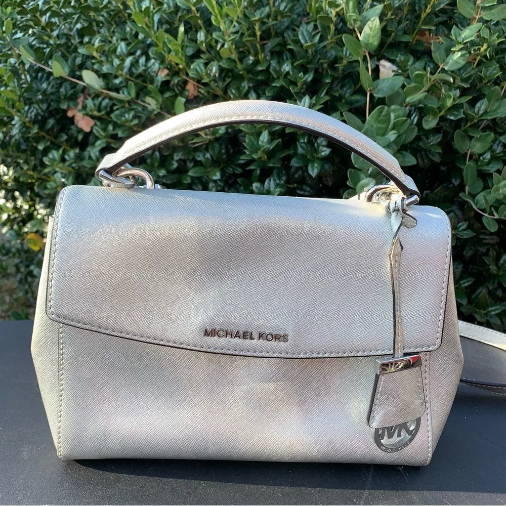 Michael Kors Silver Ava Top Handle Bag Purse with Removable Shoulder Strap - Image 3