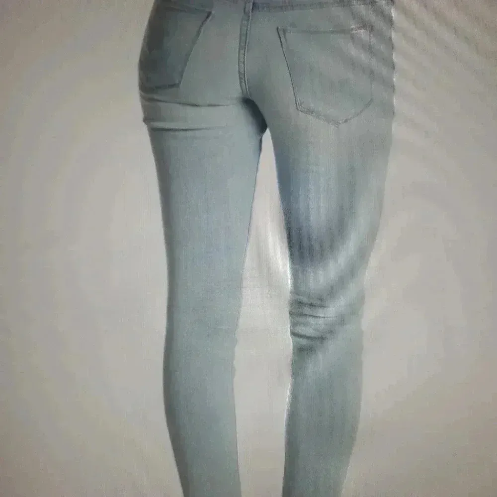 HUDSON JEANS - Image 2