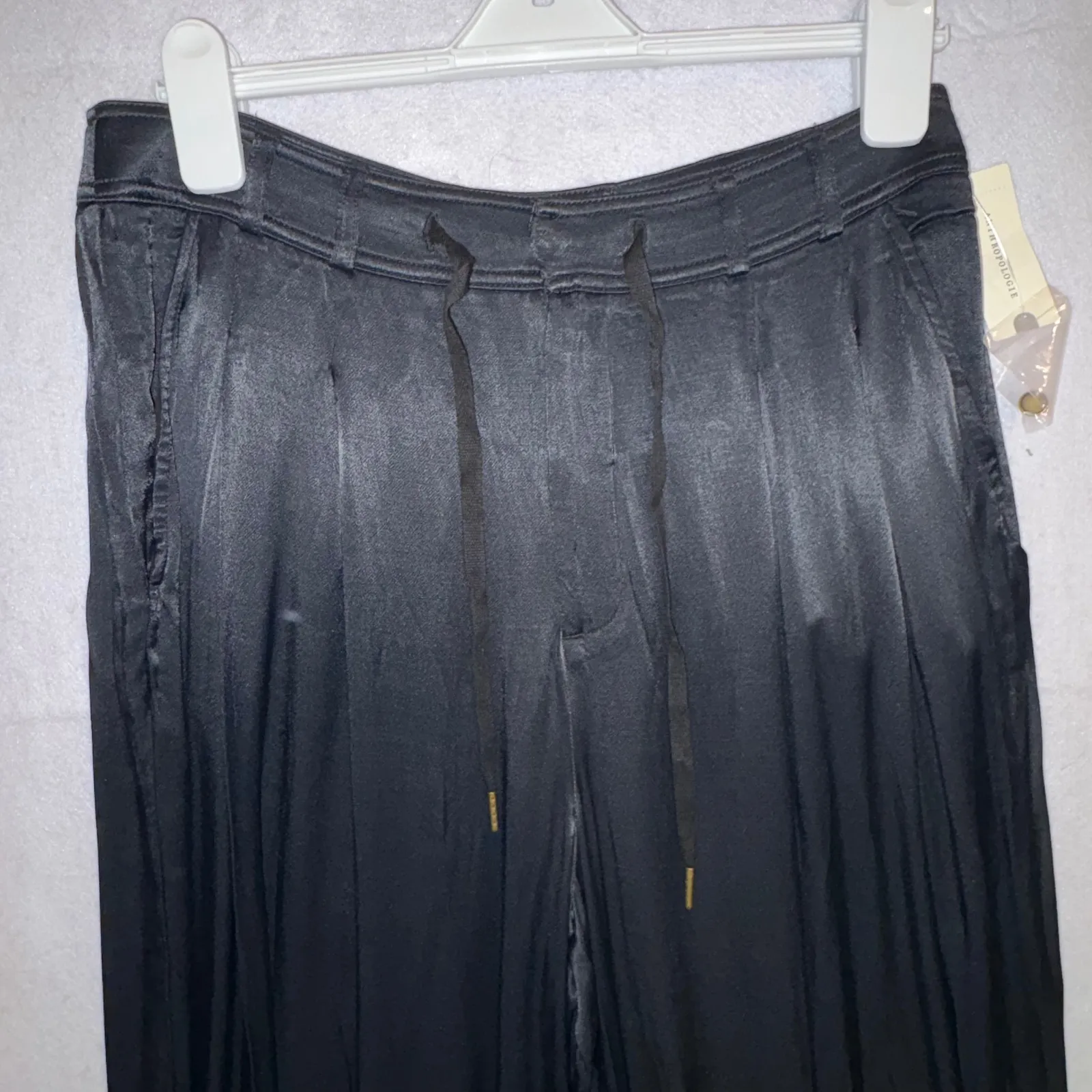 Anthropologie NWT Black silky cuffed barrel Satin Pleated Jogger Pants Size S - Image 5