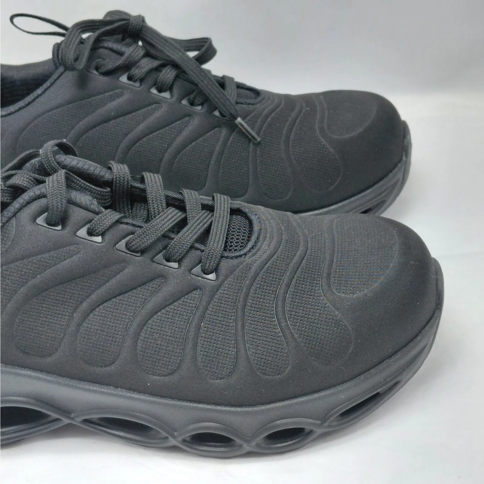 Larnmern Womens Steel Toe Safety Work Shoes Sneakers Size 7 Black Grunge Outdoor - Image 5