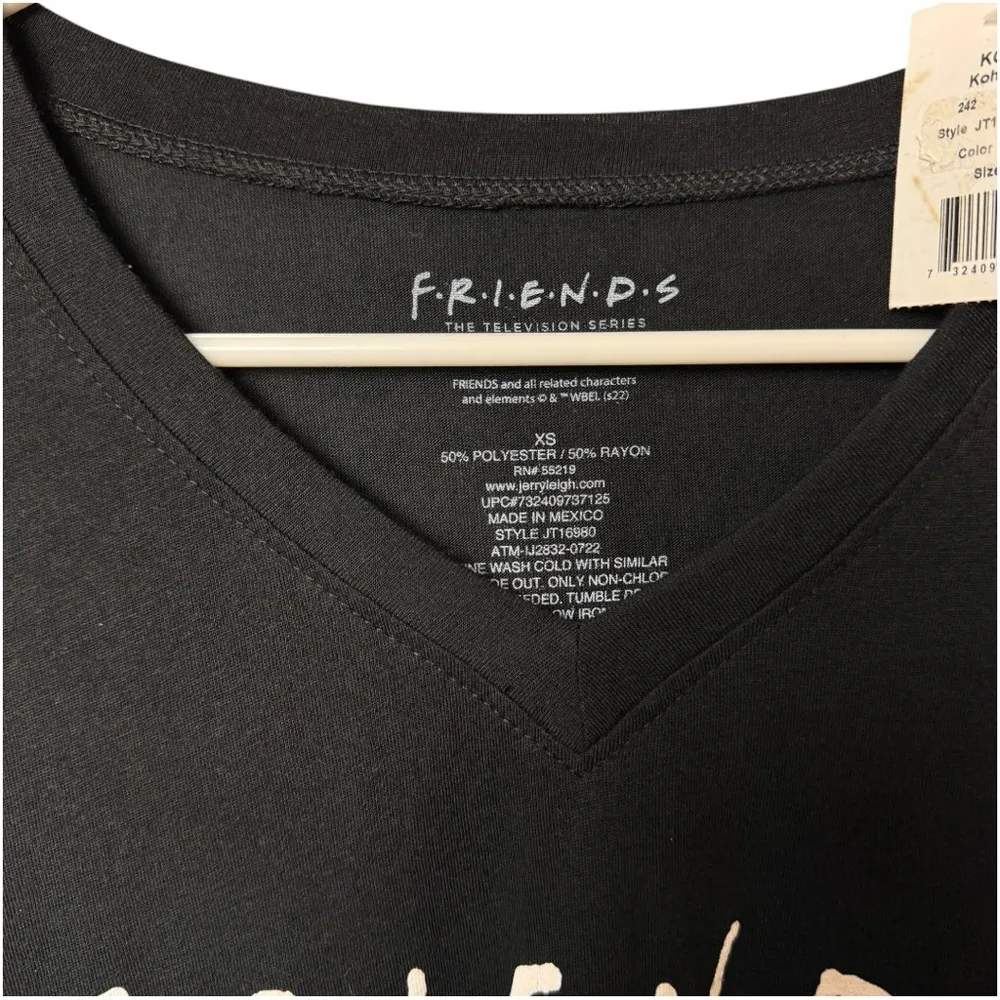 FRIENDS TV Show FAN Accessories Short Sleeve V - Image 4
