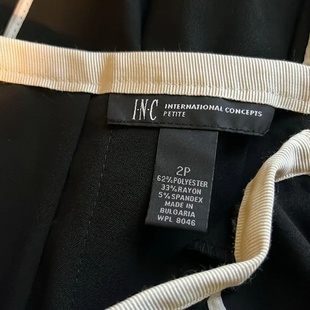 Elegant Black and White Skirt Classic Short Skirt - Image 4