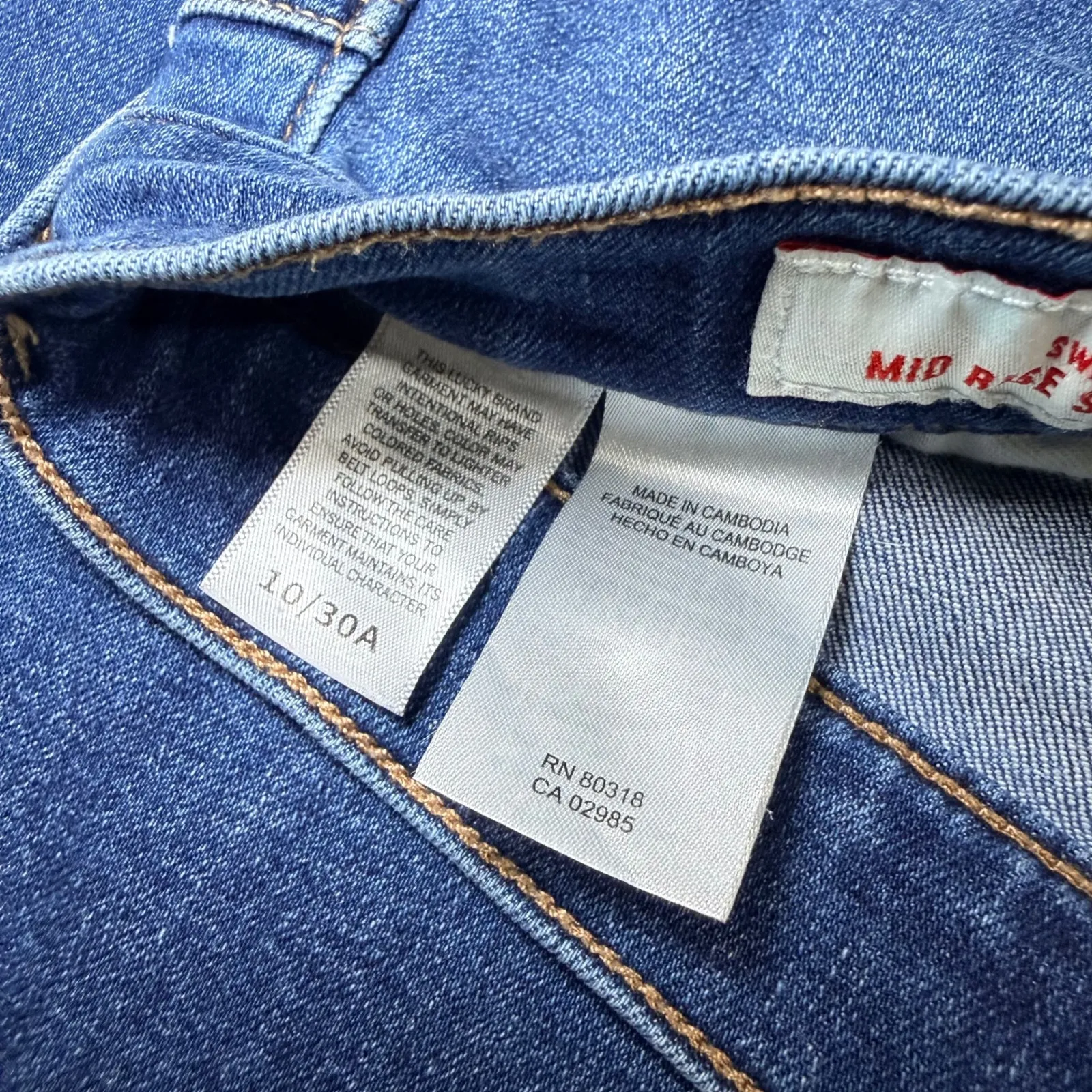 Lucky Brand Womens Jean Sweet Mid Rise Straight Leg 30/10 Classic 5 Pocket Comfy - Image 4