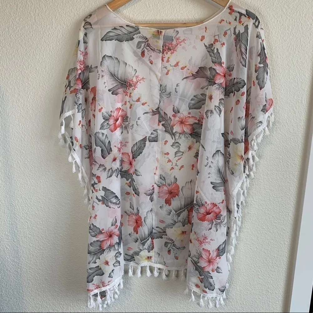 SHEIN sheer floral print tassel hem kimono XS - Image 13