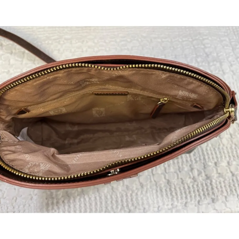 Anne Klein Women's Brown Purse/Crossbody W/ Card Holder SKU 4806 - Image 6