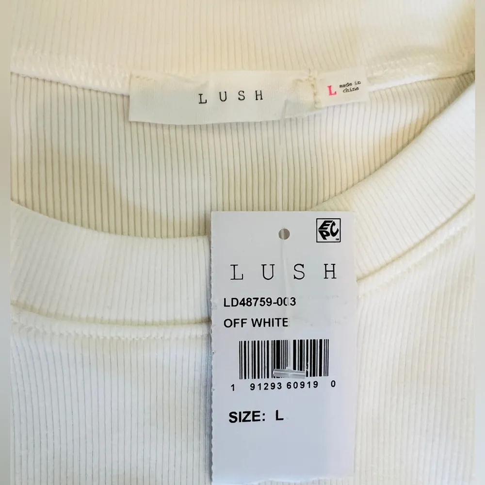 Lush Off-White Mixed Media Frill Skirt Dress. Size: L - Image 4