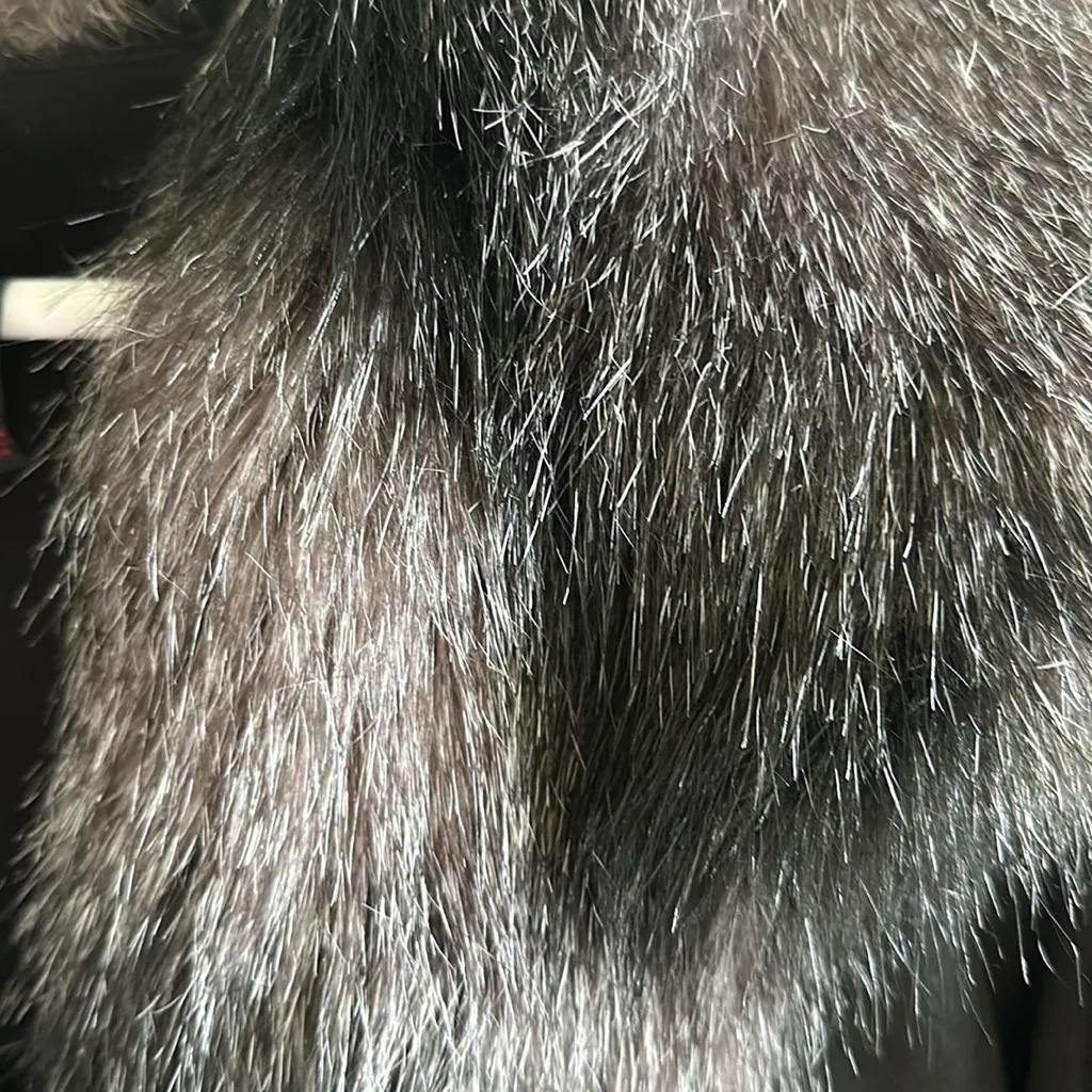 Adrienne Landau Removable Faux Fur Cape Cloak Black Gray Hook Closures One Size - Image 6