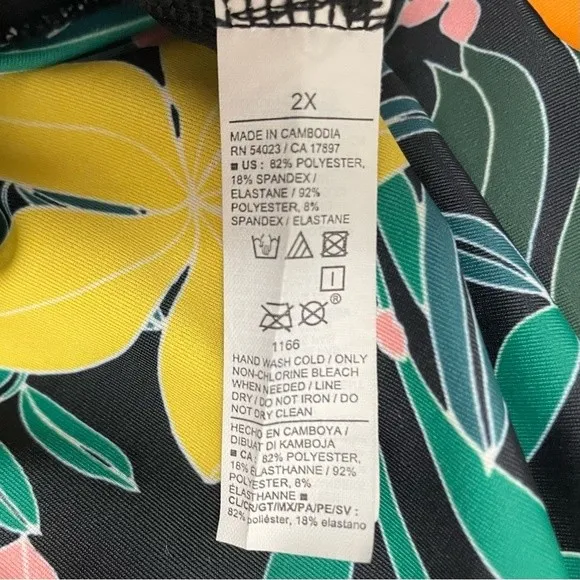 Old Navy Hibiscus Print Plus Size Halter Tie One Piece Swimsuit Plus Size 2X - Image 10