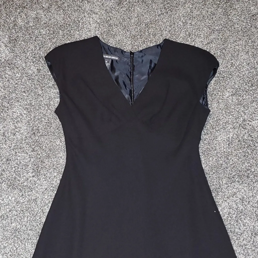 Lovely little Black Dress Jones Wear 6 - Image 3