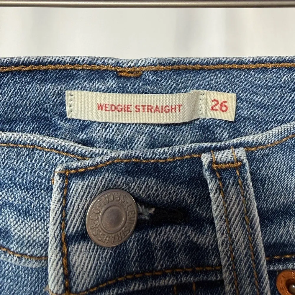 Levi's Wedgie Straight Jeans in Jive Sound Blue Size 26 x 28 - Image 9