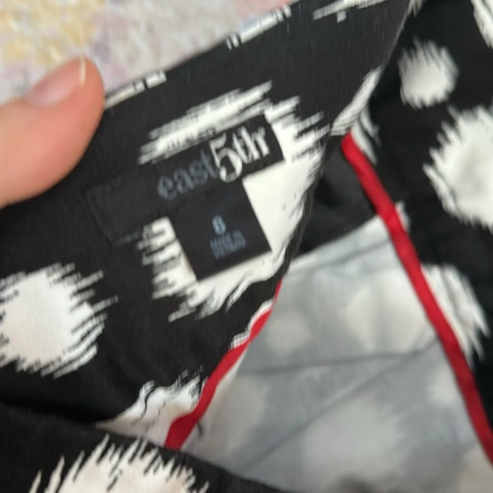 East 5th Black and White Polka Dot Skirt, Sz 8 - Image 4