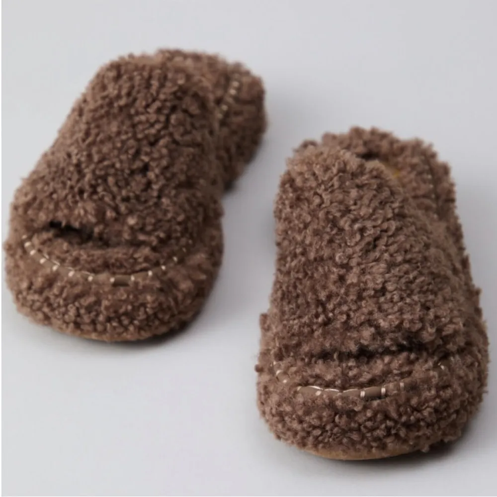 NEW Altar’d State Frost Slippers Size 9
BEACH by Matisse sold by Altar’d State Brown - Image 2