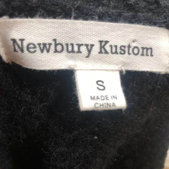 Newbury Kustom puff ball black long sleeve sweater - Image 6