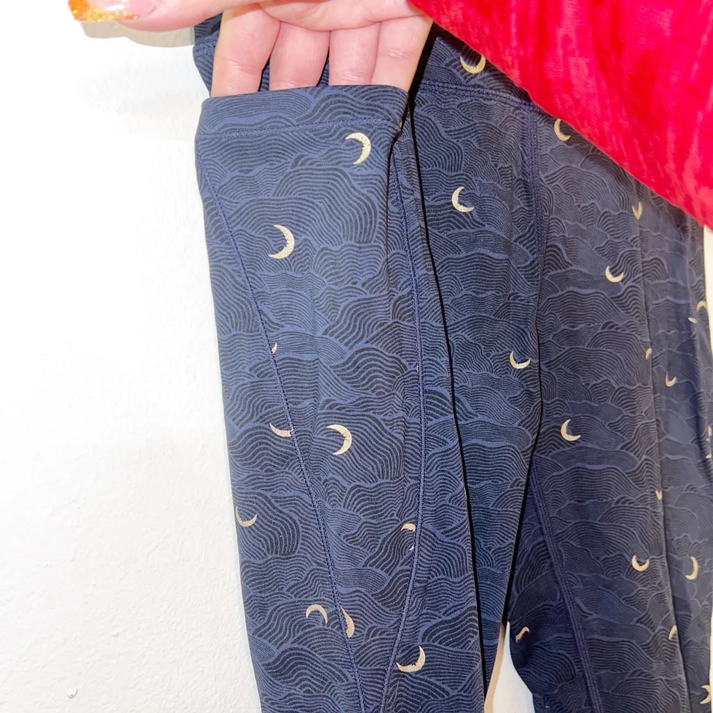 Zyia active navy blue luxe all over terrace moon print leggings Size 4 - Image 5