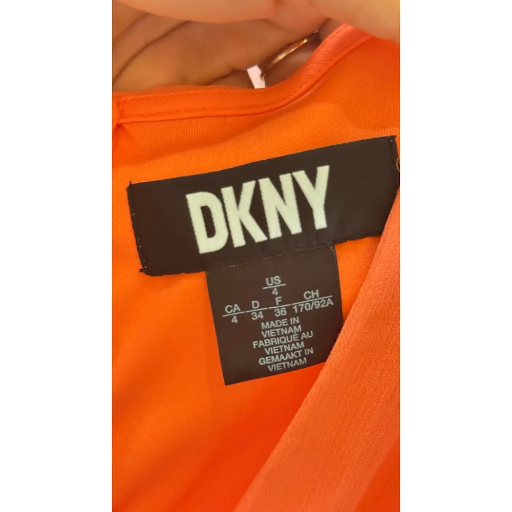 DKNY Women's Coral Wrap Midi Dress with Ruched Sleeves Size 4- Retail Price $140 - Image 8