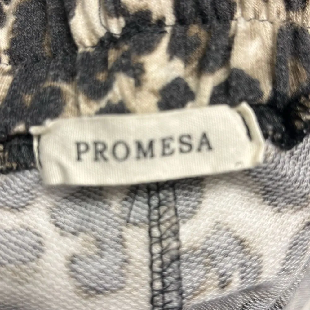 Promesa Animal Print Lounge Shorts with Elastic Waistband and Pockets- Medium - Image 9