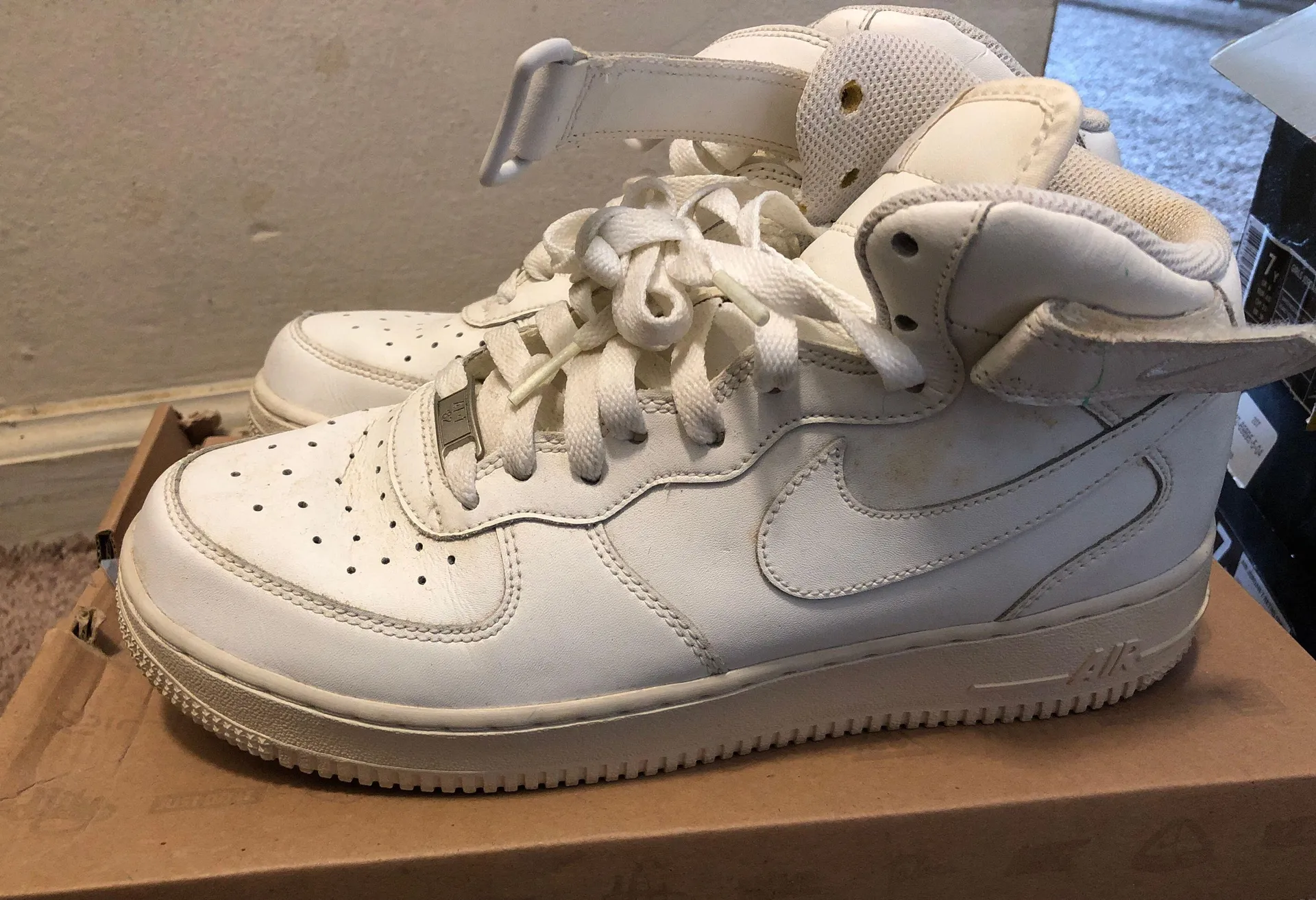 Nike Air Force 1 Kids - Image 2