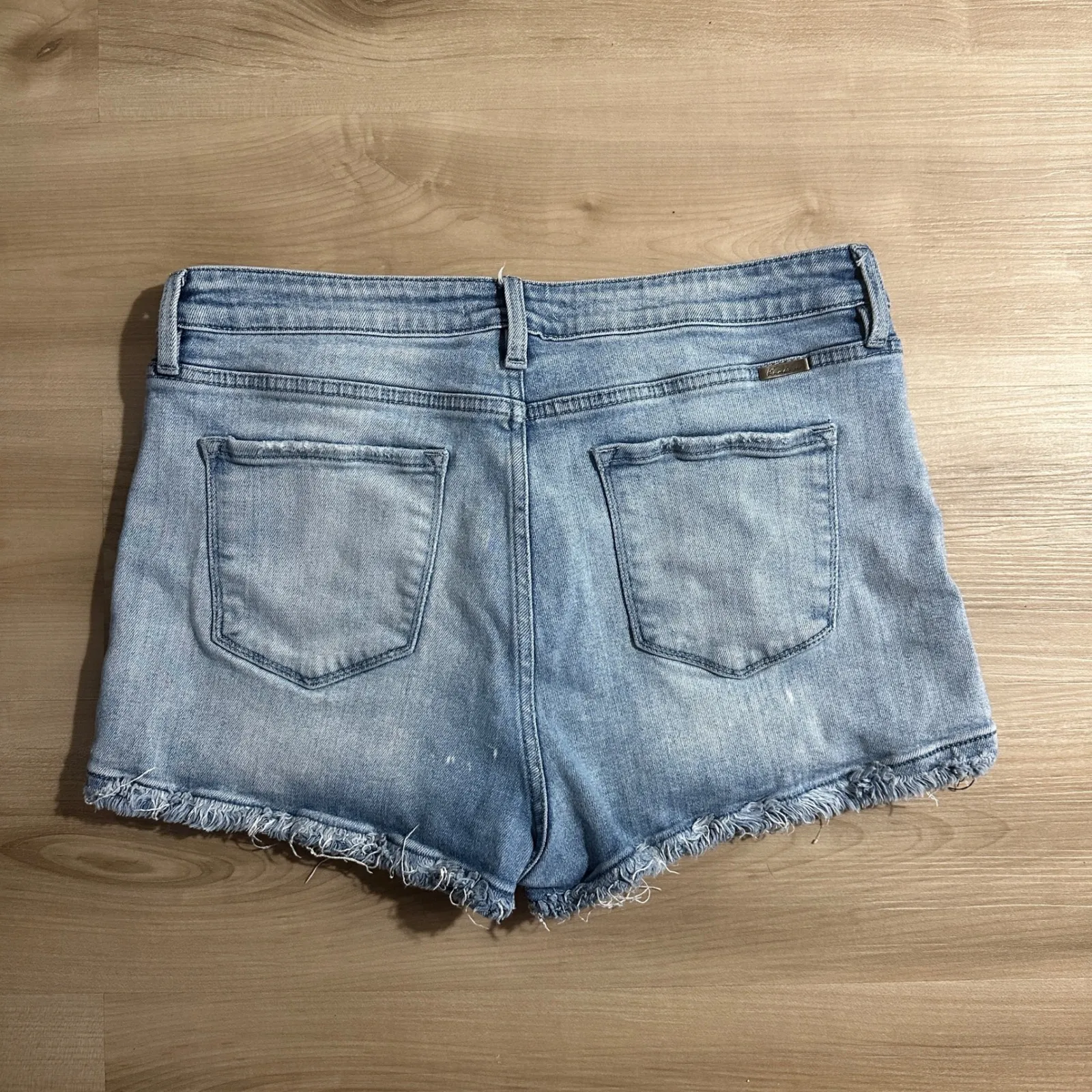 KanCan Denim Shorts Frayed Hem 33‎ Light Wash Blue Distressed Women's Casual - Image 7