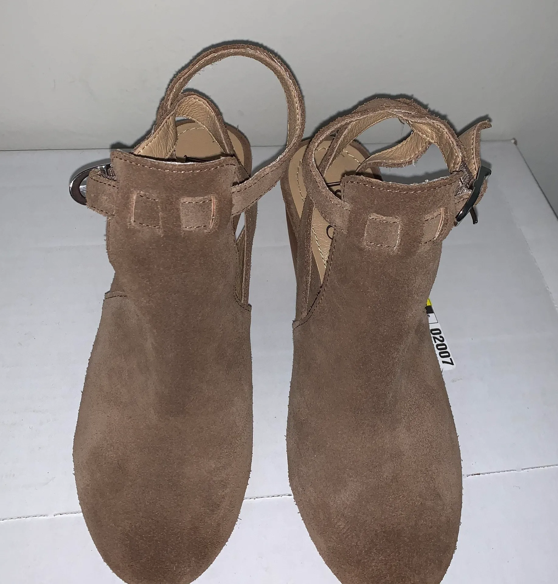 Simon Bootie - Image 8