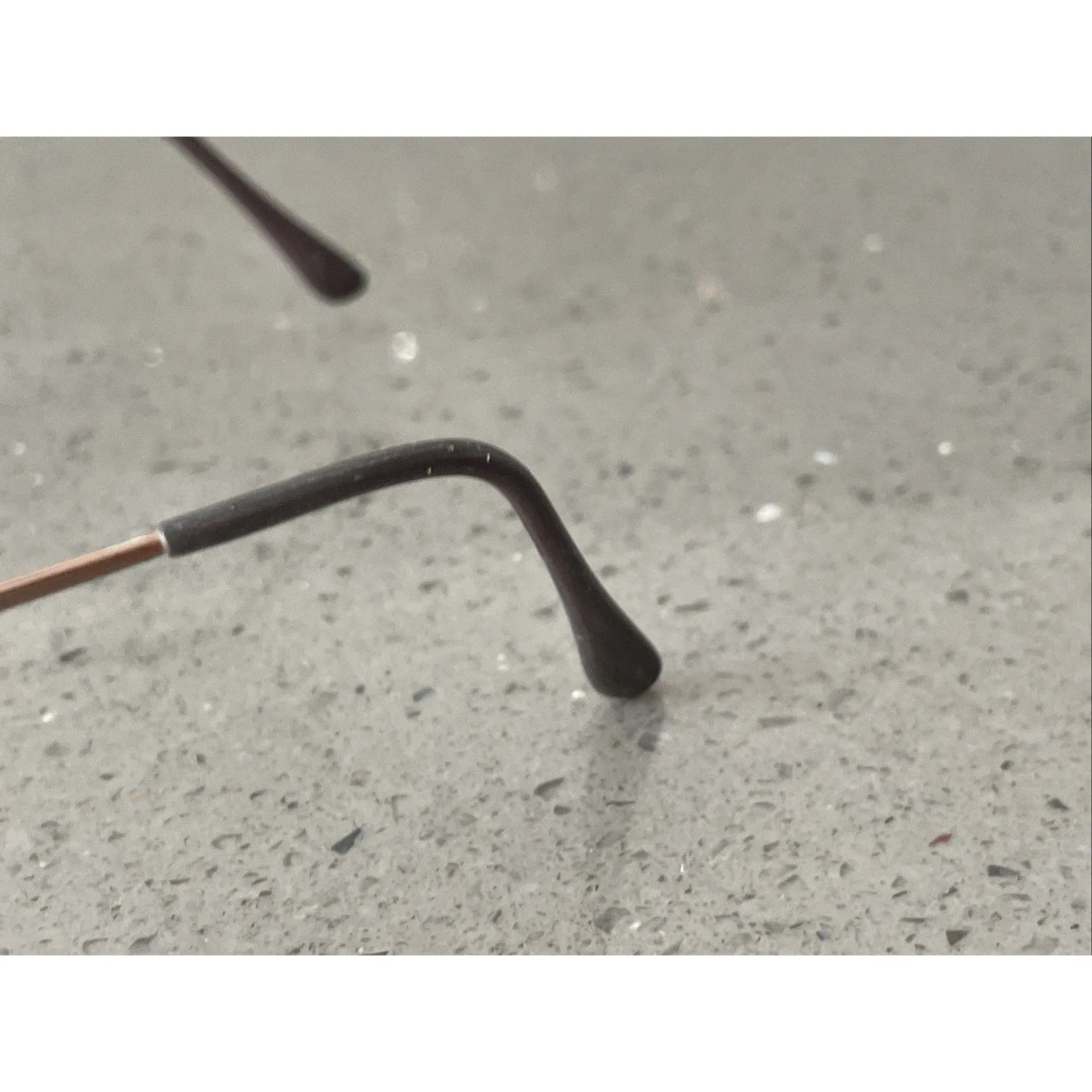 GUESS EYEGLASSES FRAMES ONLY BRN 47-20 140 gold round full rim - Image 5