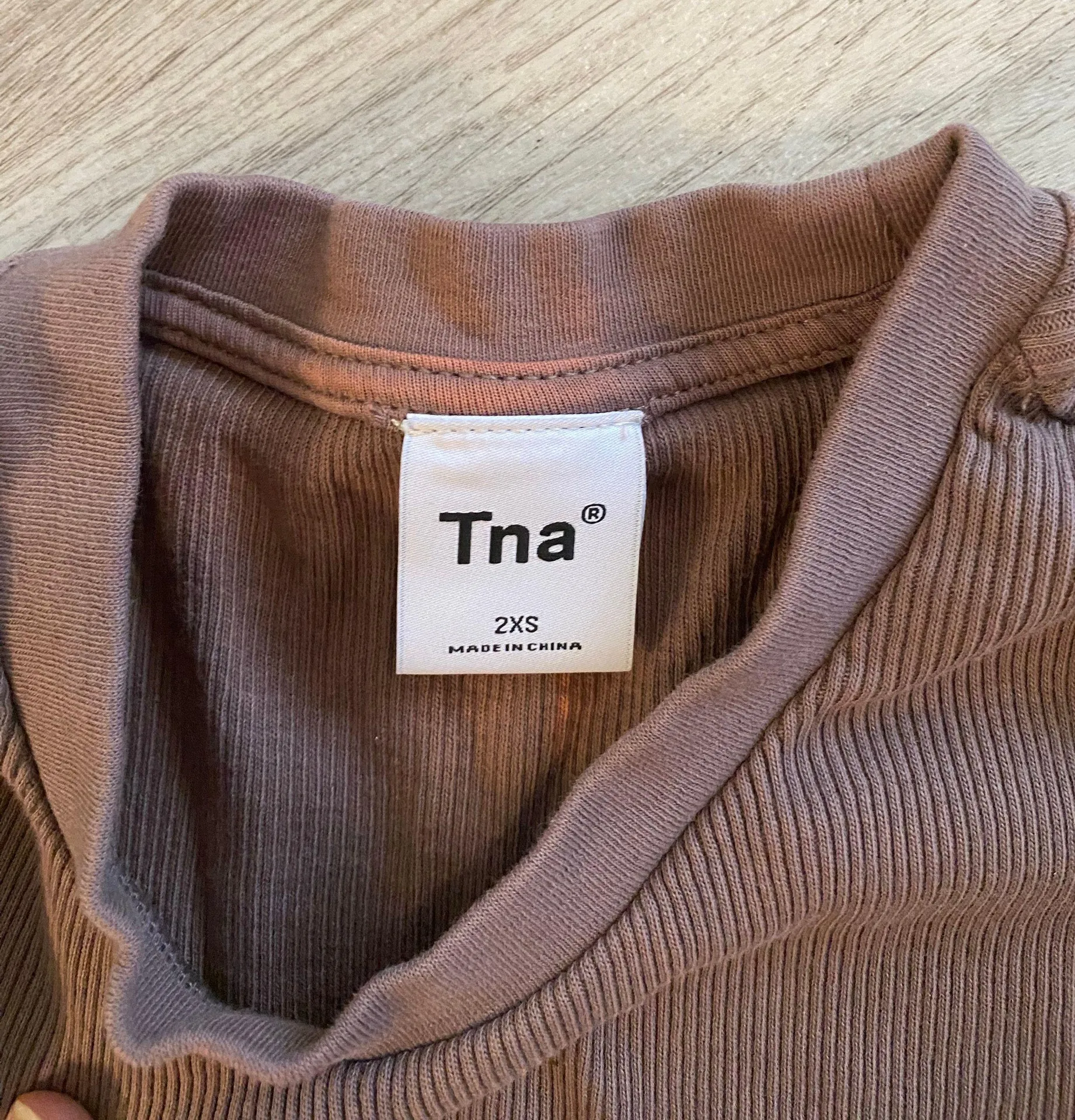 Aritzia tna ribbed baby tee - Image 2