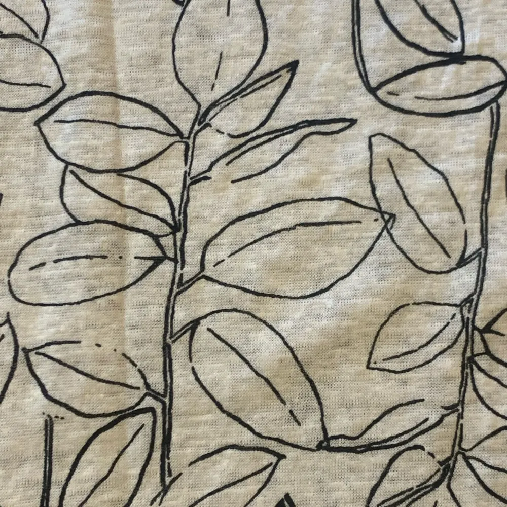 Cynthia Rowley Large 100% Linen Sleeveless Top Off White with Black Floral Boho - Image 6