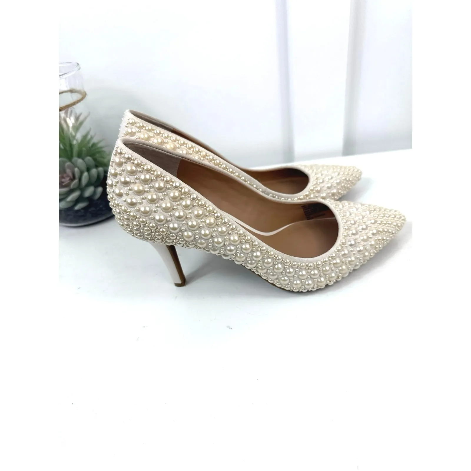 Beautiful NWTs INC Heels Size 7 - Image 6