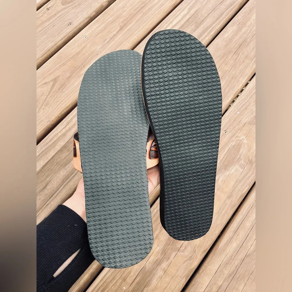 Genuine leather sandals 🔥🔥 - Image 5