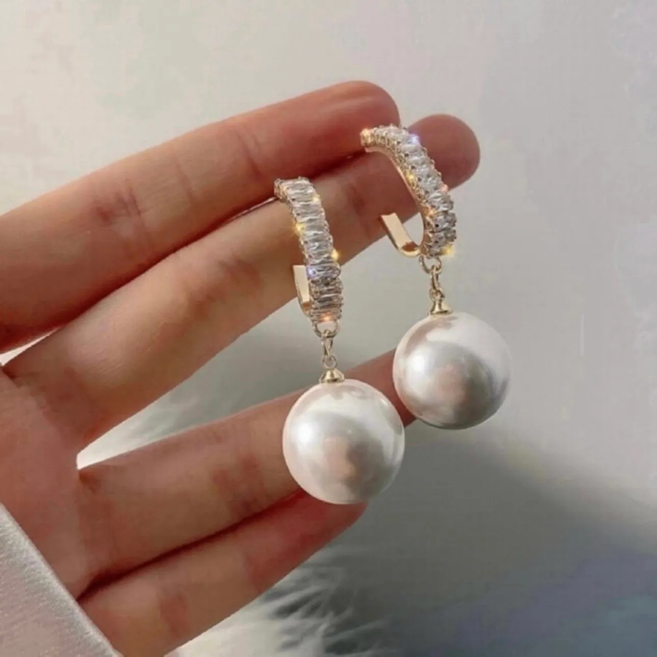 Fashion Elegant White Pearl Zircon Dangle Drop Earrings for Women Gold - Image 3