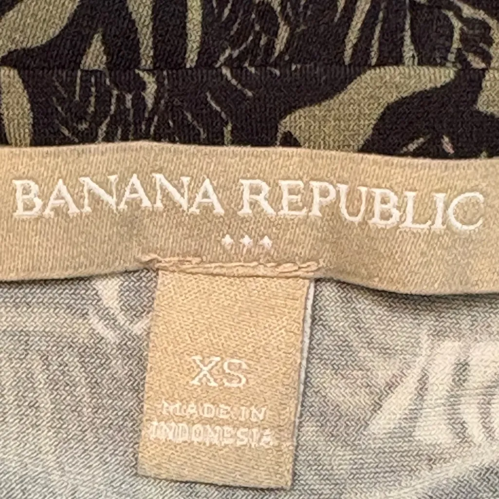 Banana Republic | Zebra Safari Green wrap Dress XS - Image 5