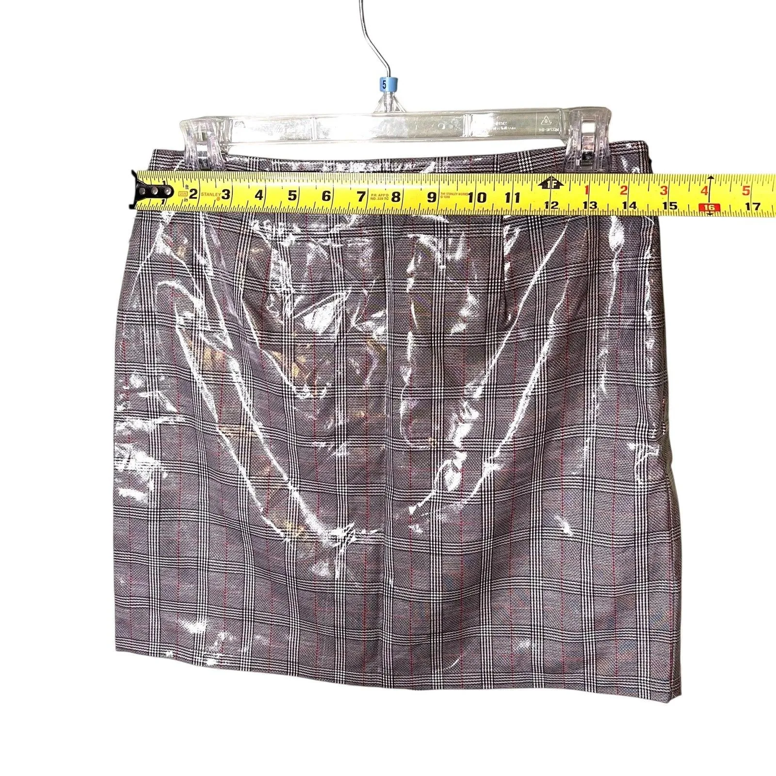 Revolve by the way Skirt Women's Sz Small Gray Plaid Vinyl Coated Mini Party - Image 7