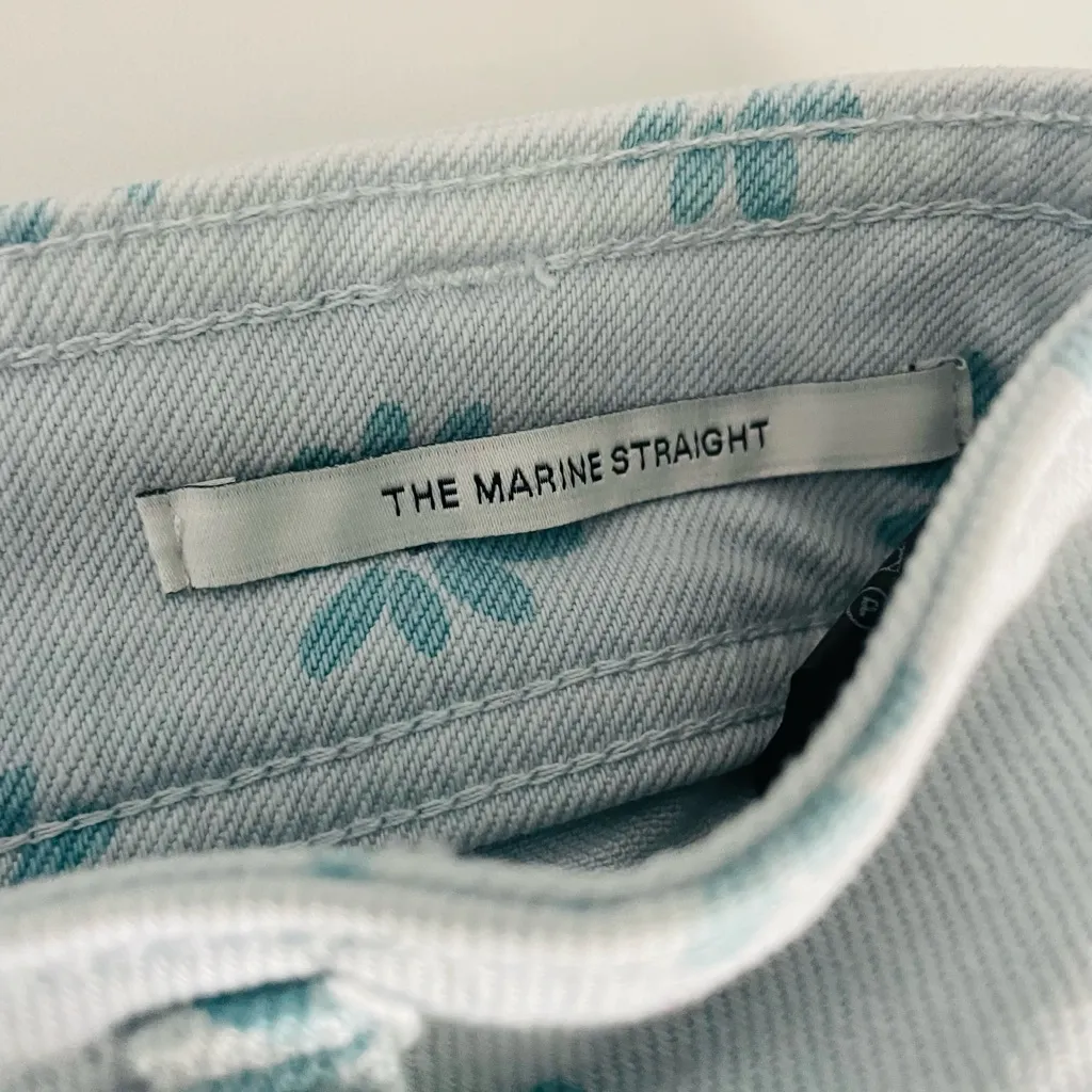 Vintage-Inspired Floral Wide Leg Jeans – Light Wash Daisy Print - Image 6