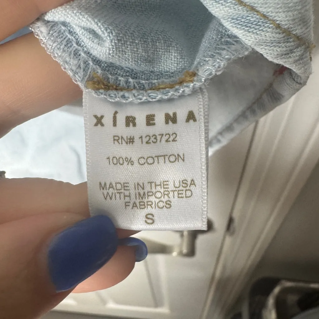 XIRENA short sleeve denim chambray top size s coastal Blue - Image 4