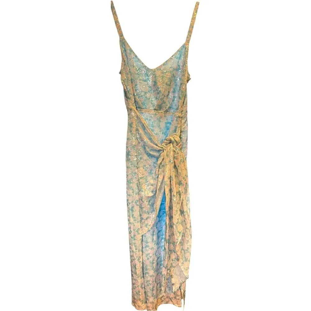 NWT Lulu's Glistening Beauty Light Blue Floral Sequin Tie-Front Midi‎ Dress Med - Image 5
