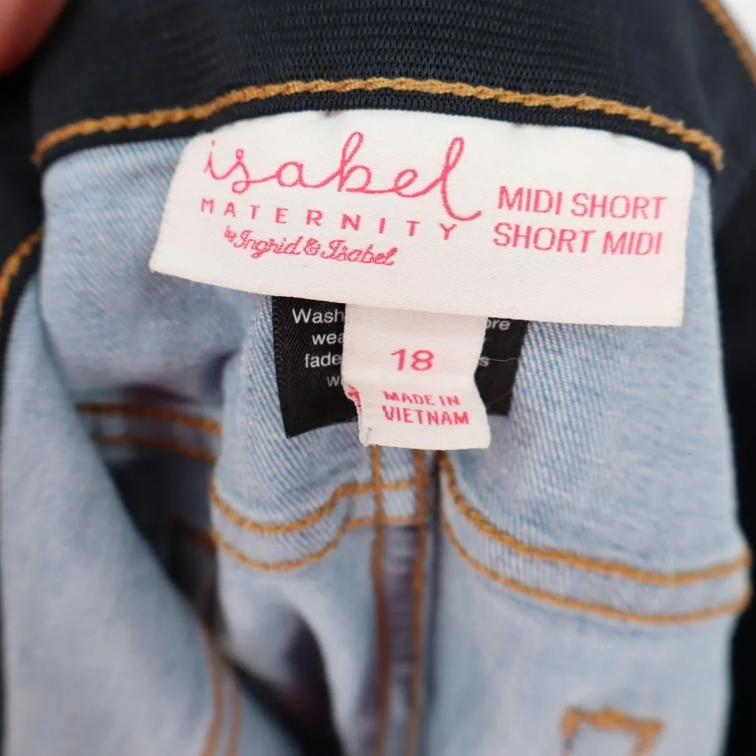 Ingrid & Isabel Maternity Midi Shorts Light Wash Denim Size 18 Cuffed Blue - Image 3